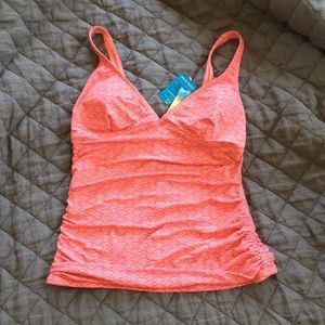 Carve Designs Title Nine Coral tankini top! BNWT☀️